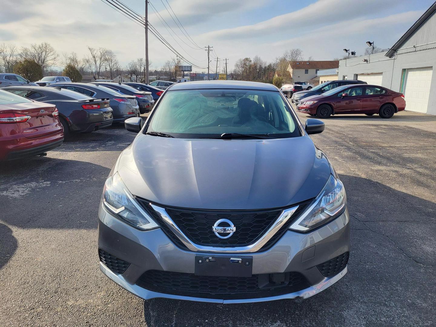 2019 Nissan Sentra S photo 2