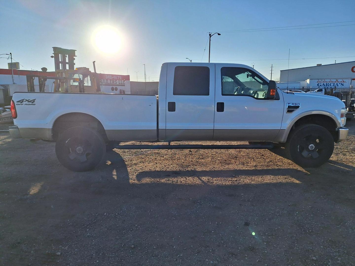 2008 Ford F-350 Super Duty Lariat photo 3