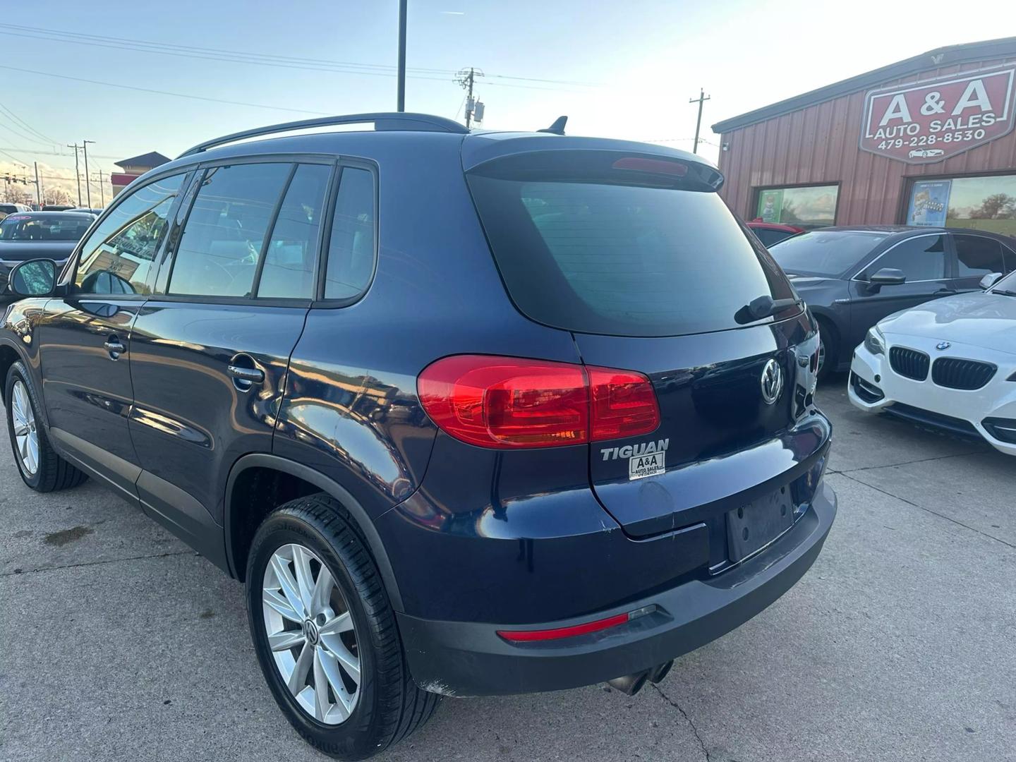 2015 Volkswagen Tiguan SE photo 10