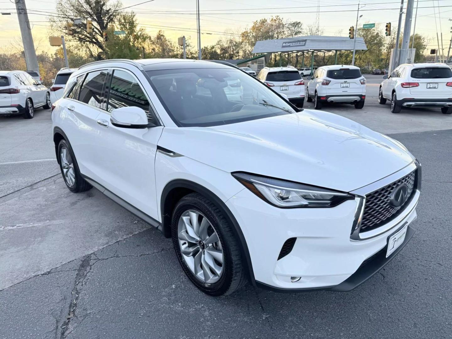 2022 INFINITI QX50 Luxe photo 7