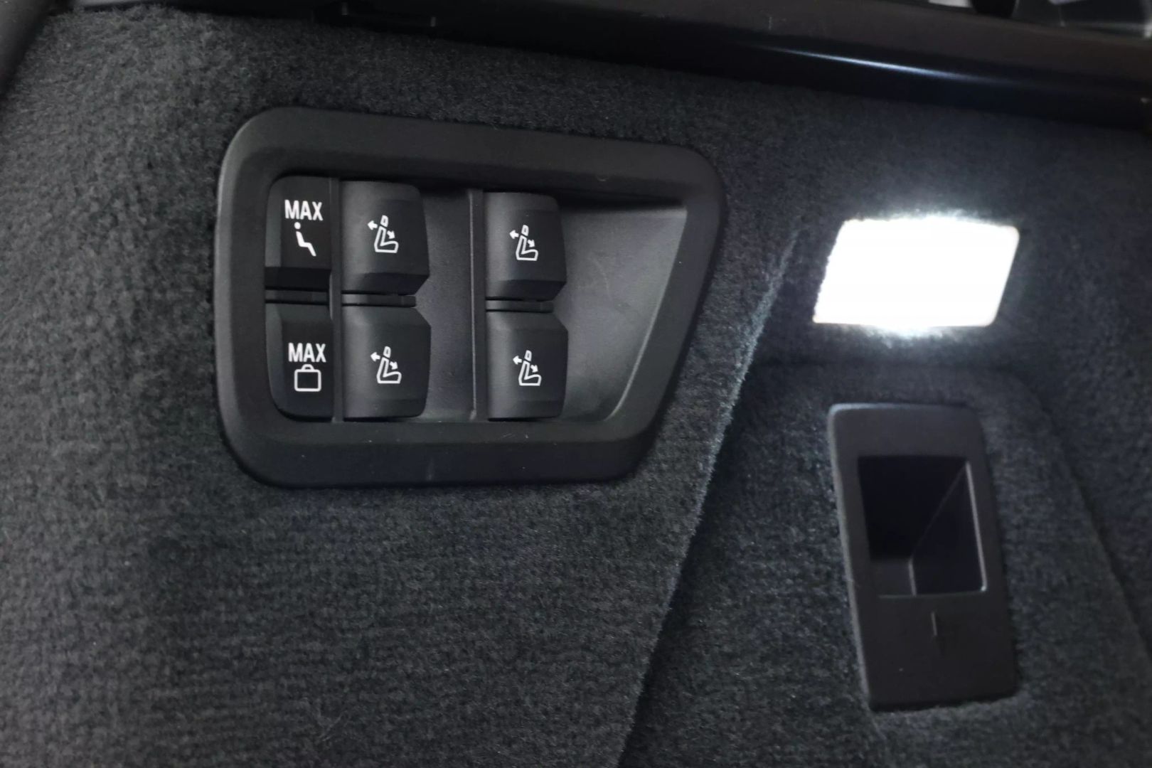 2022 Bmw X7 - Image 67