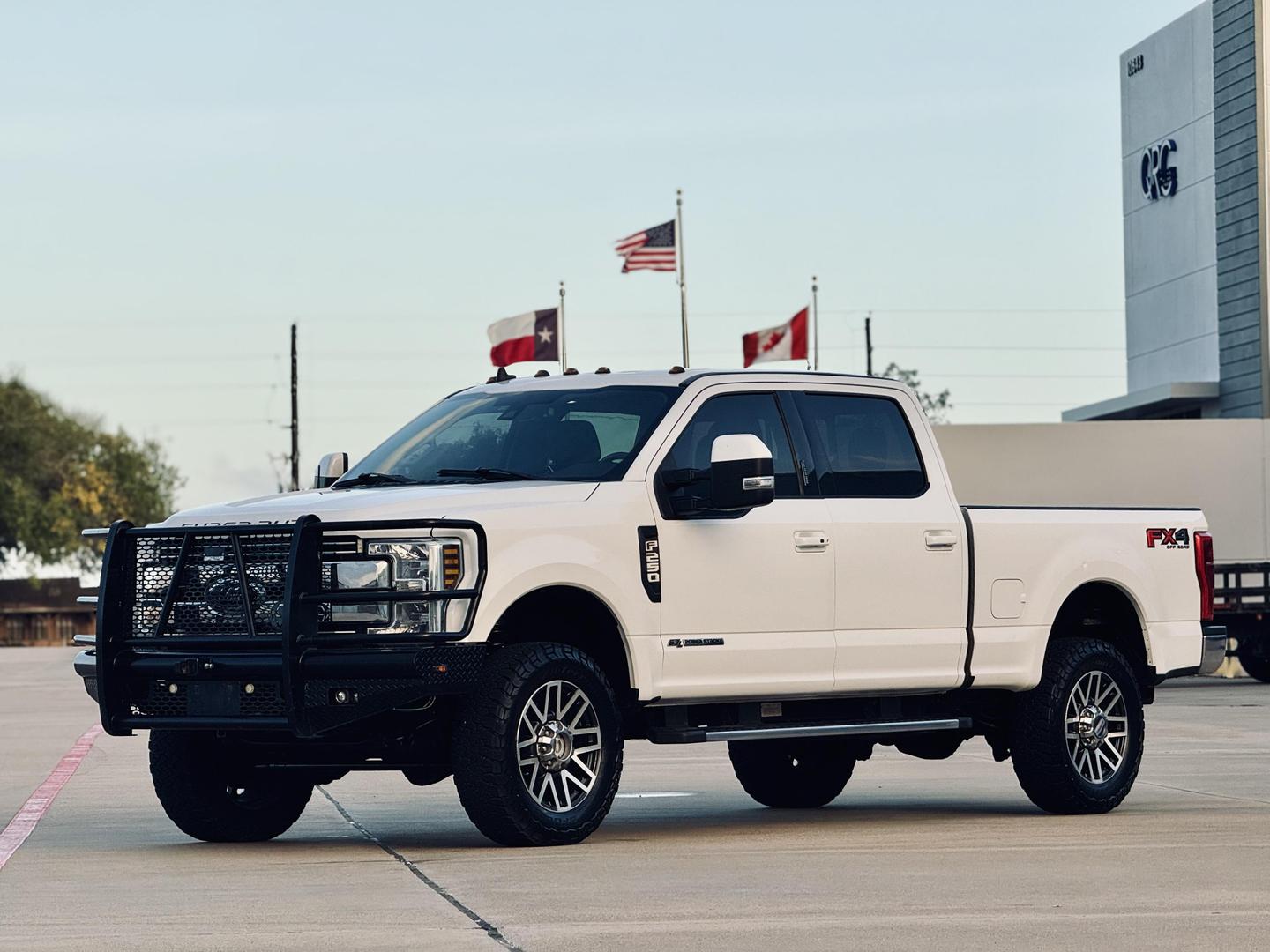 Ford F-250 Super Duty's photo