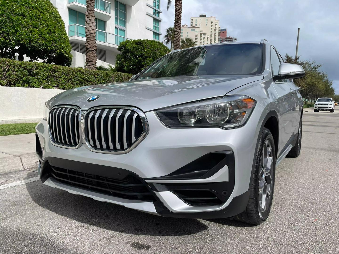 2021 BMW X1 28i photo 5