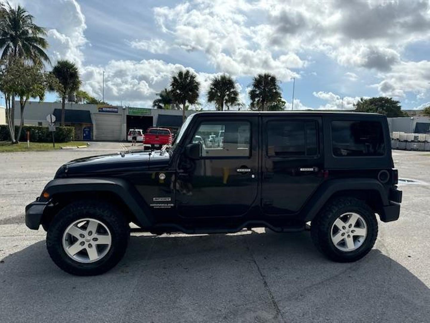 2015 Jeep Wrangler Unlimited Sport photo 12