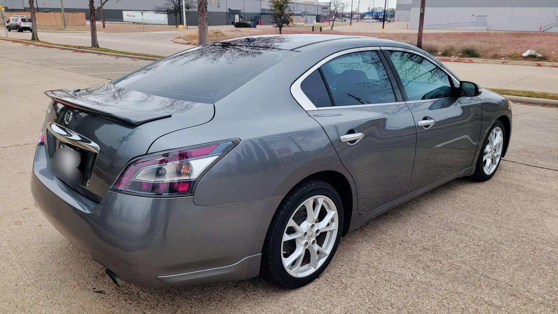 2014 Nissan Maxima SV photo 6