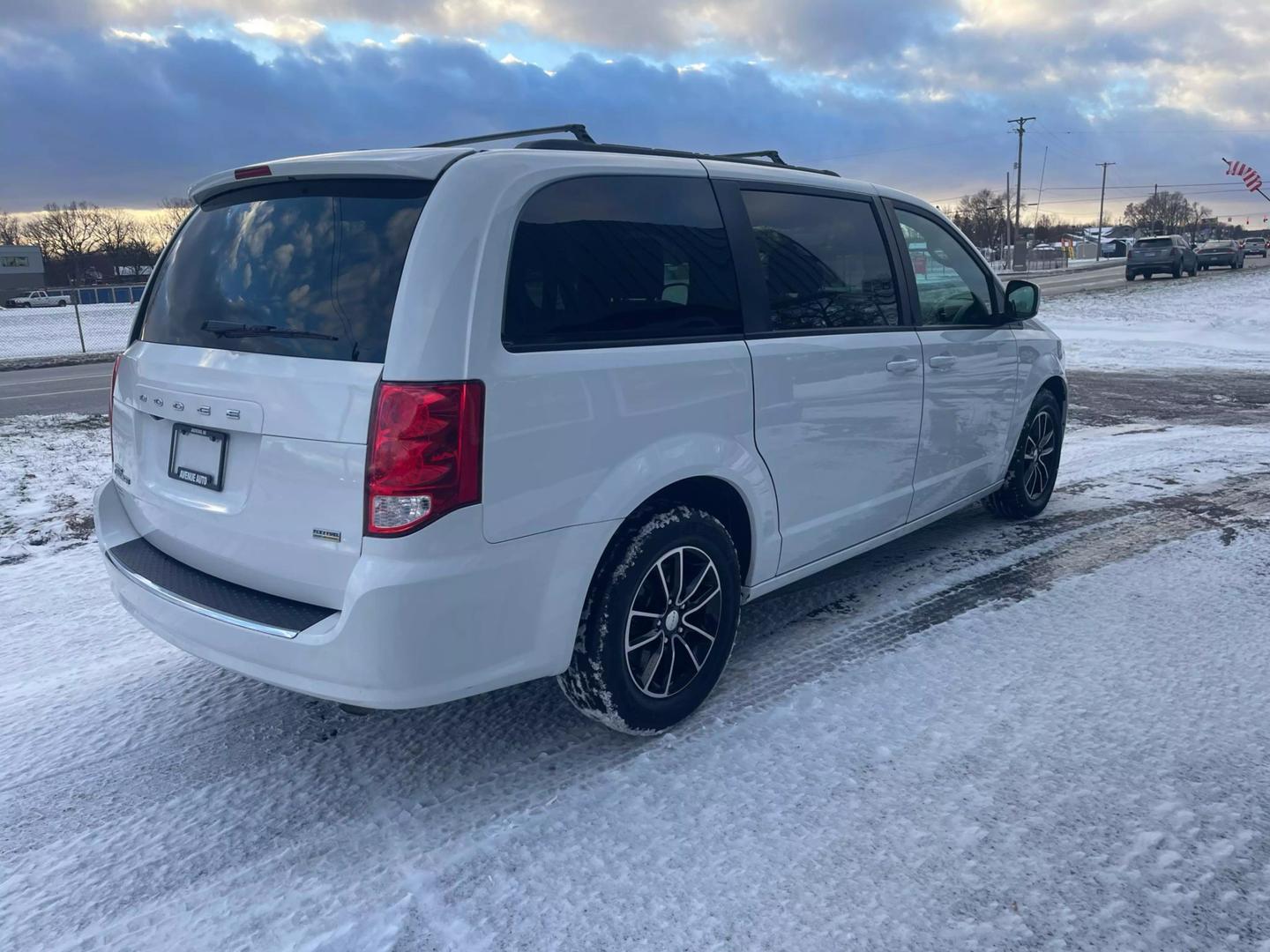 2018 Dodge Grand Caravan GT photo 4