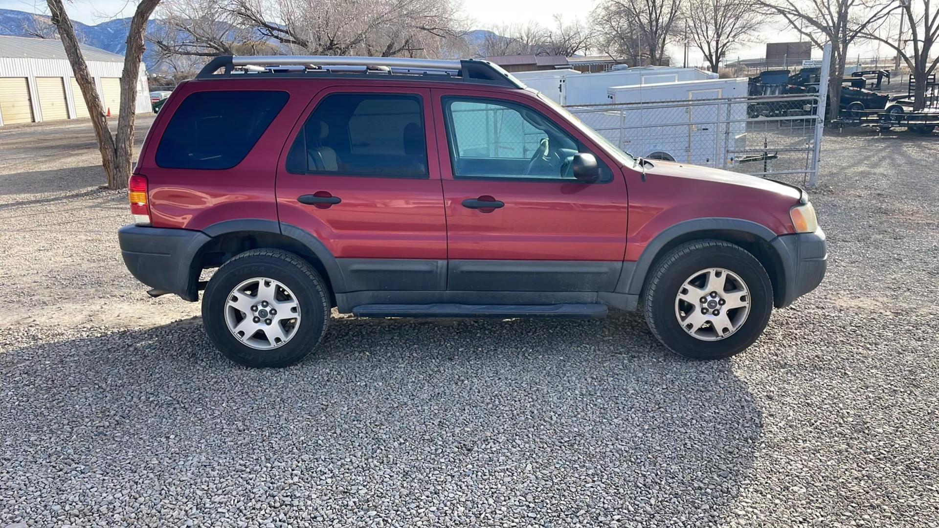 2003 Ford Escape XLT Popular 2 photo 4