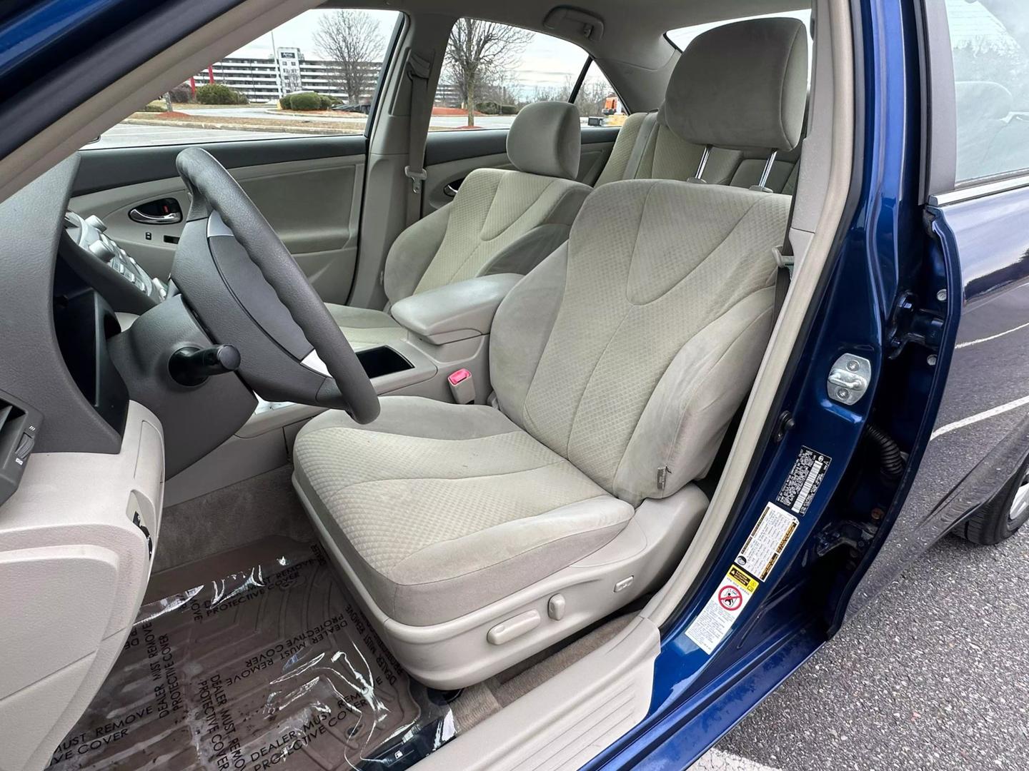 2007 Toyota Camry CE photo 17