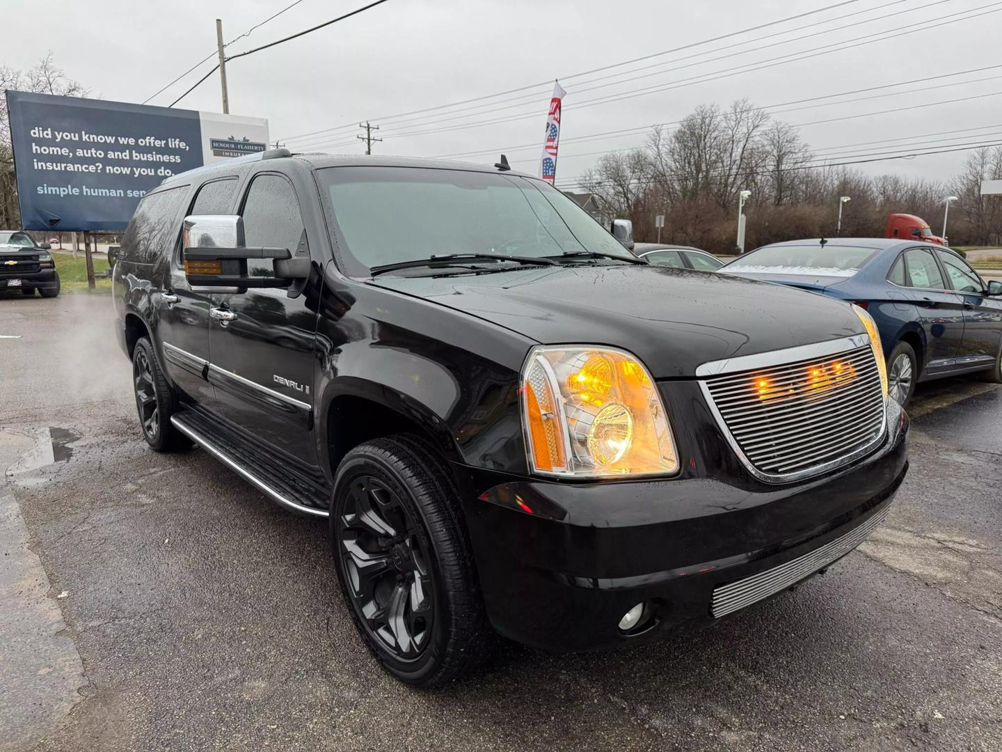 2007 GMC Yukon XL Denali photo 8