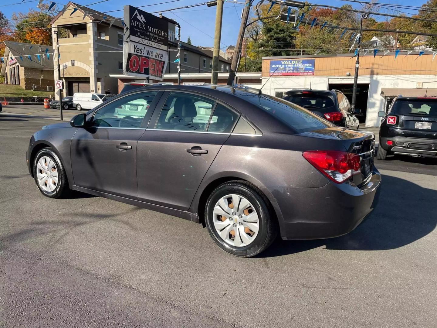 2015 Chevrolet Cruze 1LT photo 11