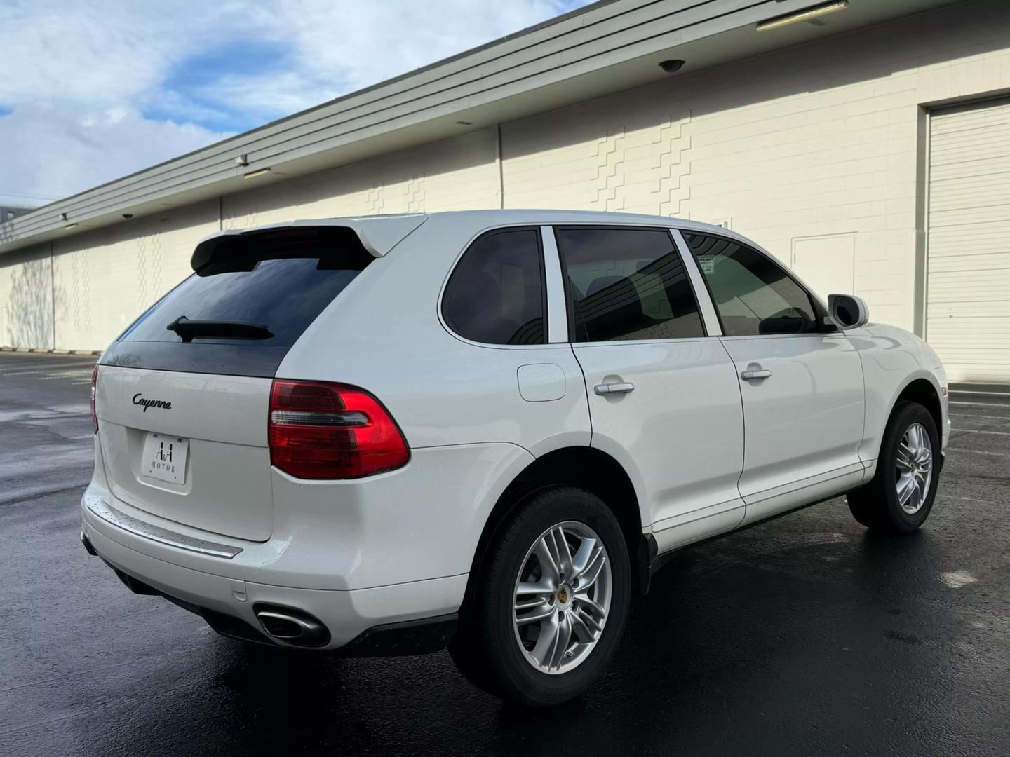 2008 Porsche Cayenne Base photo 8