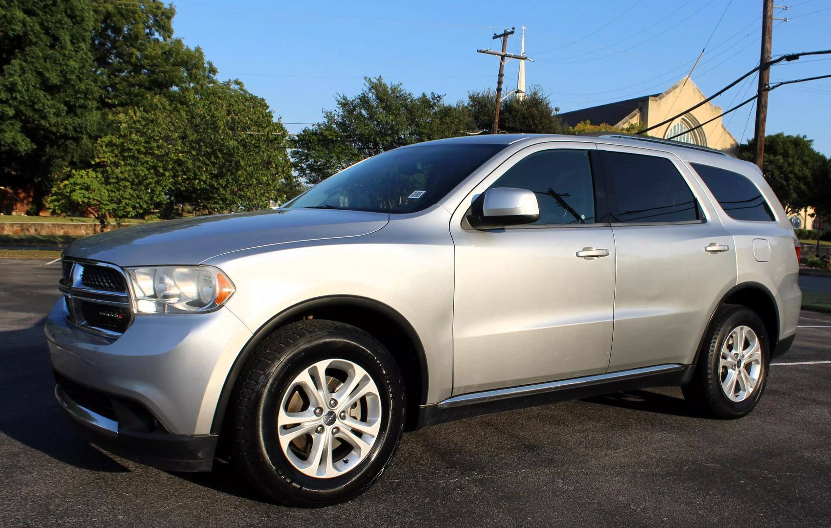 2013 Dodge Durango SXT photo 2