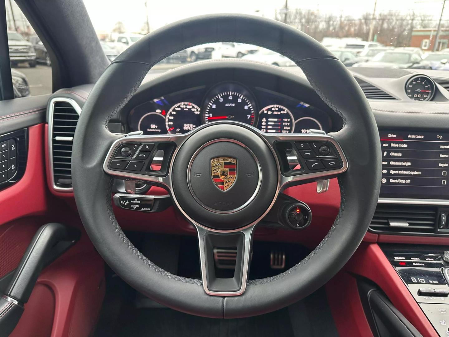 2022 Porsche Cayenne GTS photo 38