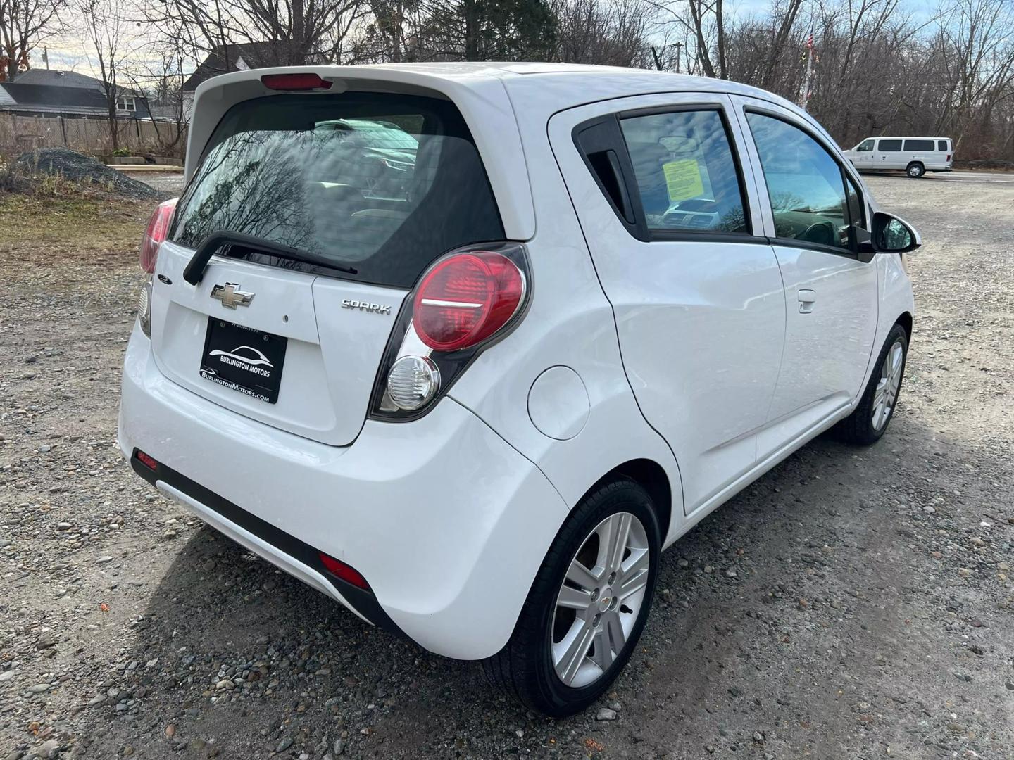 2014 Chevrolet Spark 1LT photo 5