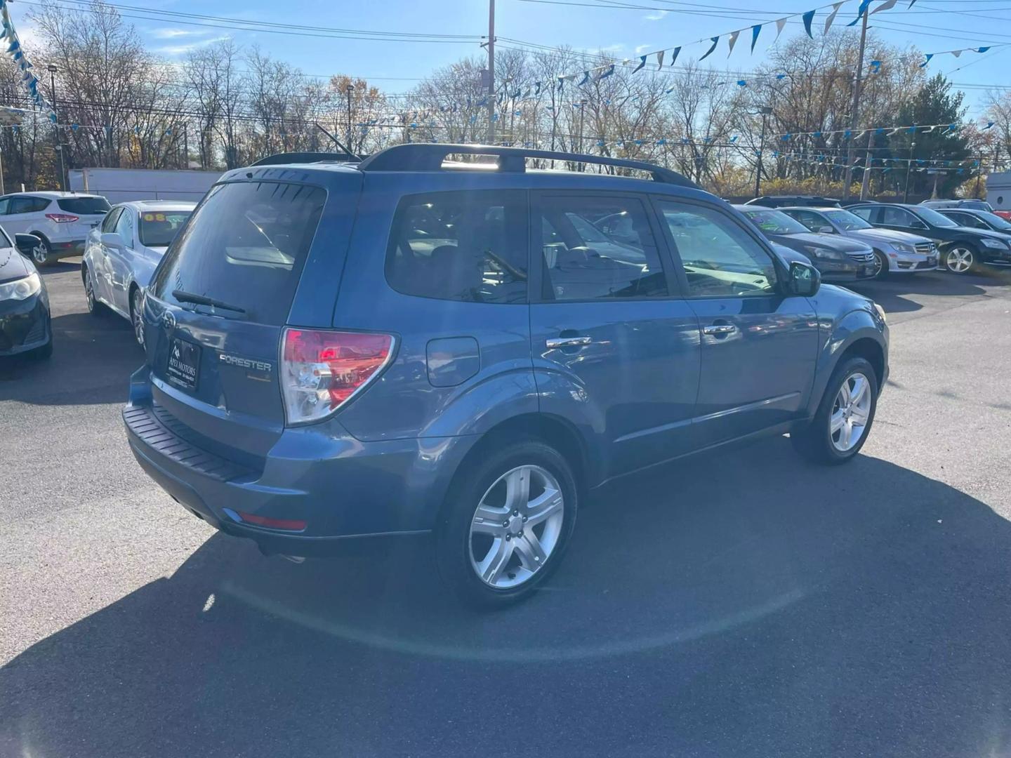 2010 Subaru Forester X Limited photo 19