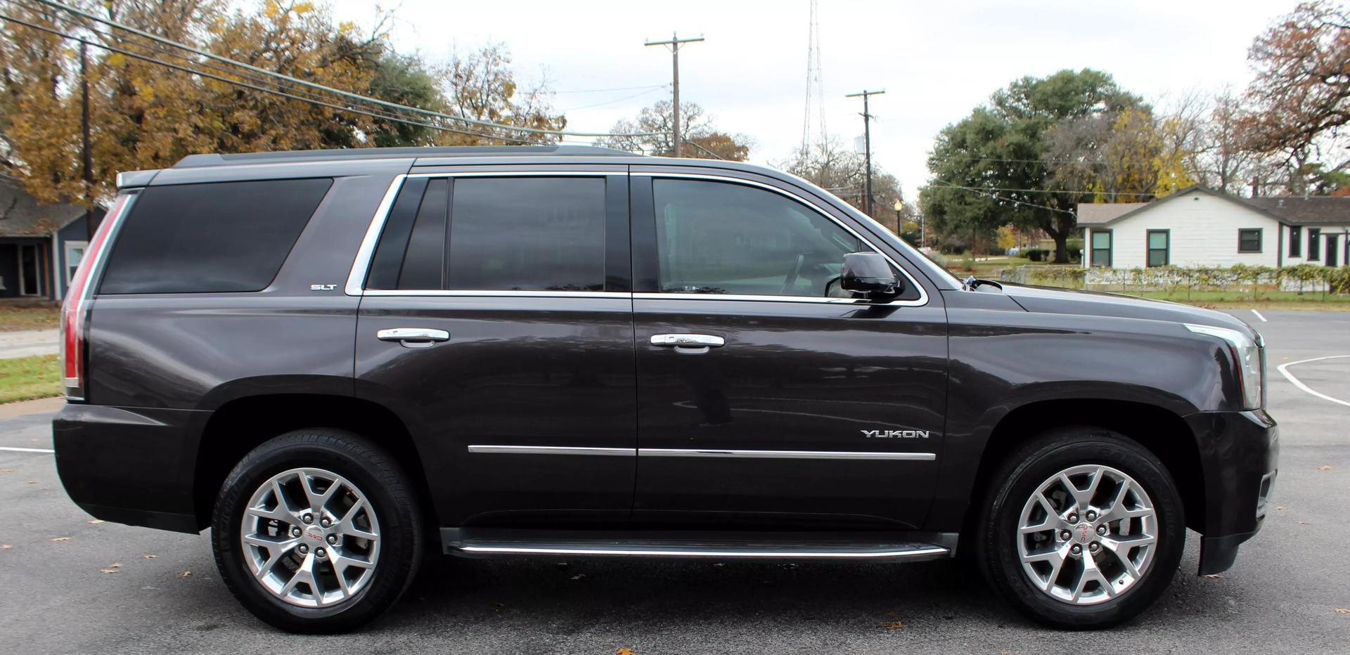 2016 GMC Yukon SLT photo 8