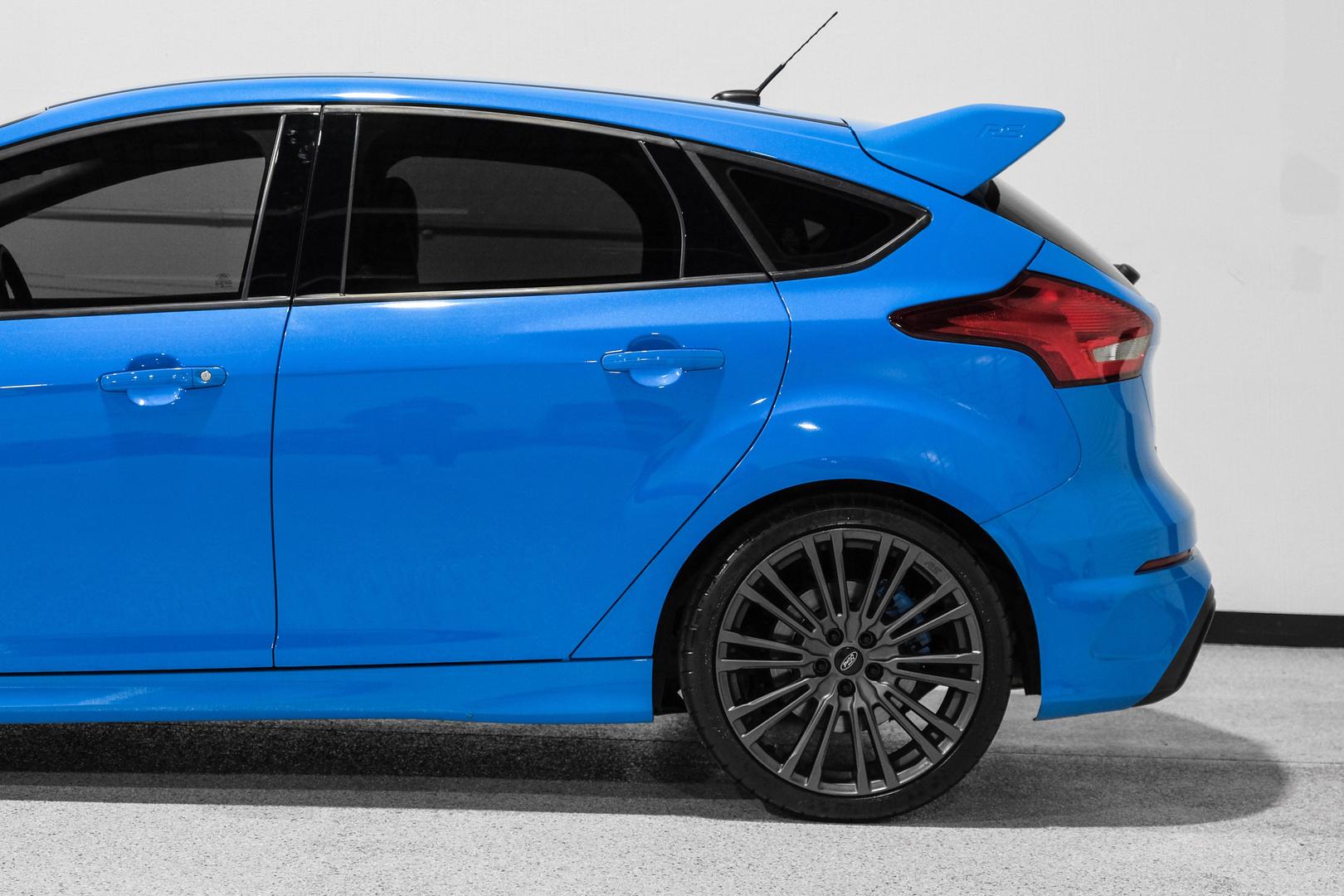 2016 Ford Focus RS photo 15