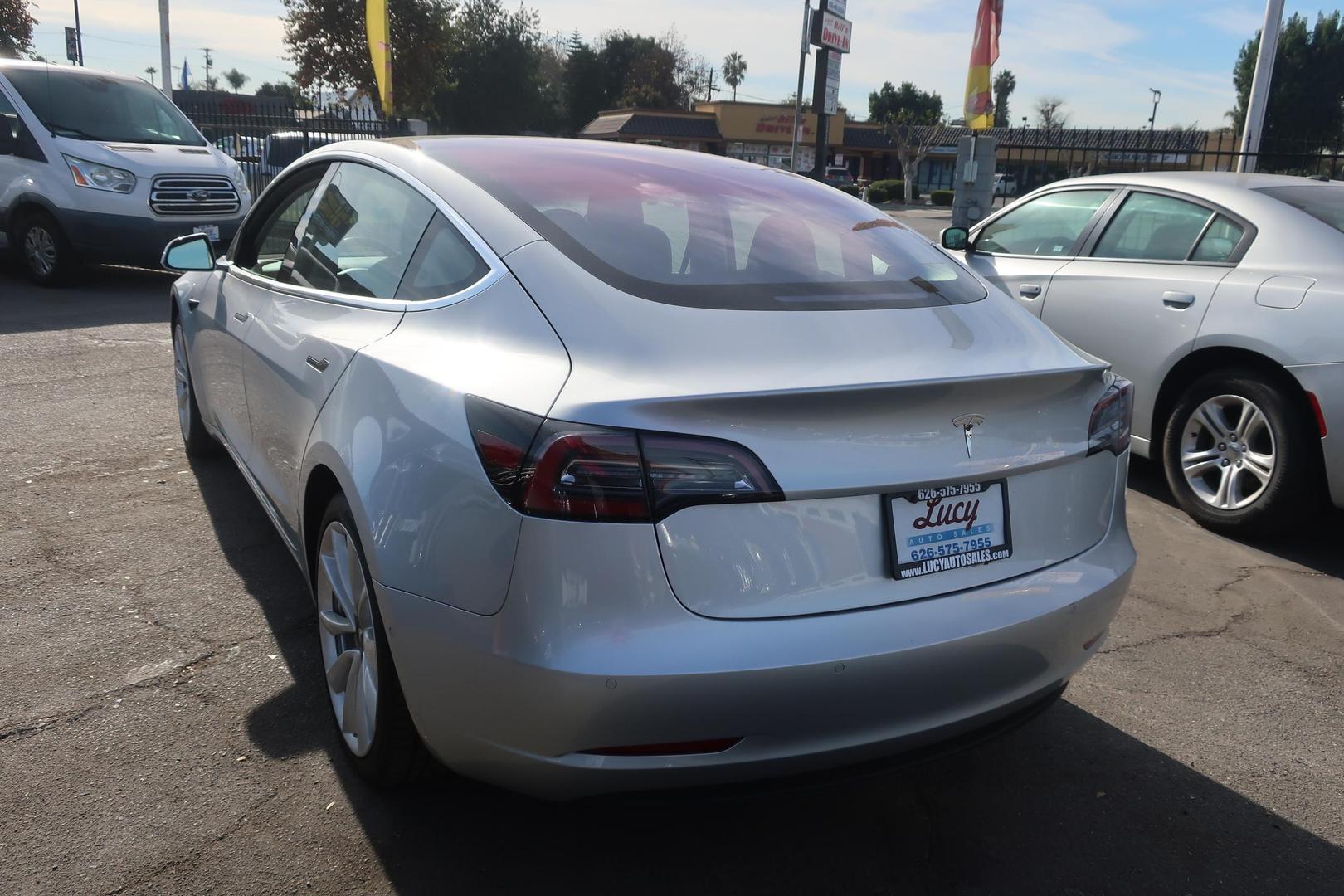 2018 Tesla Model 3 Long Range photo 6