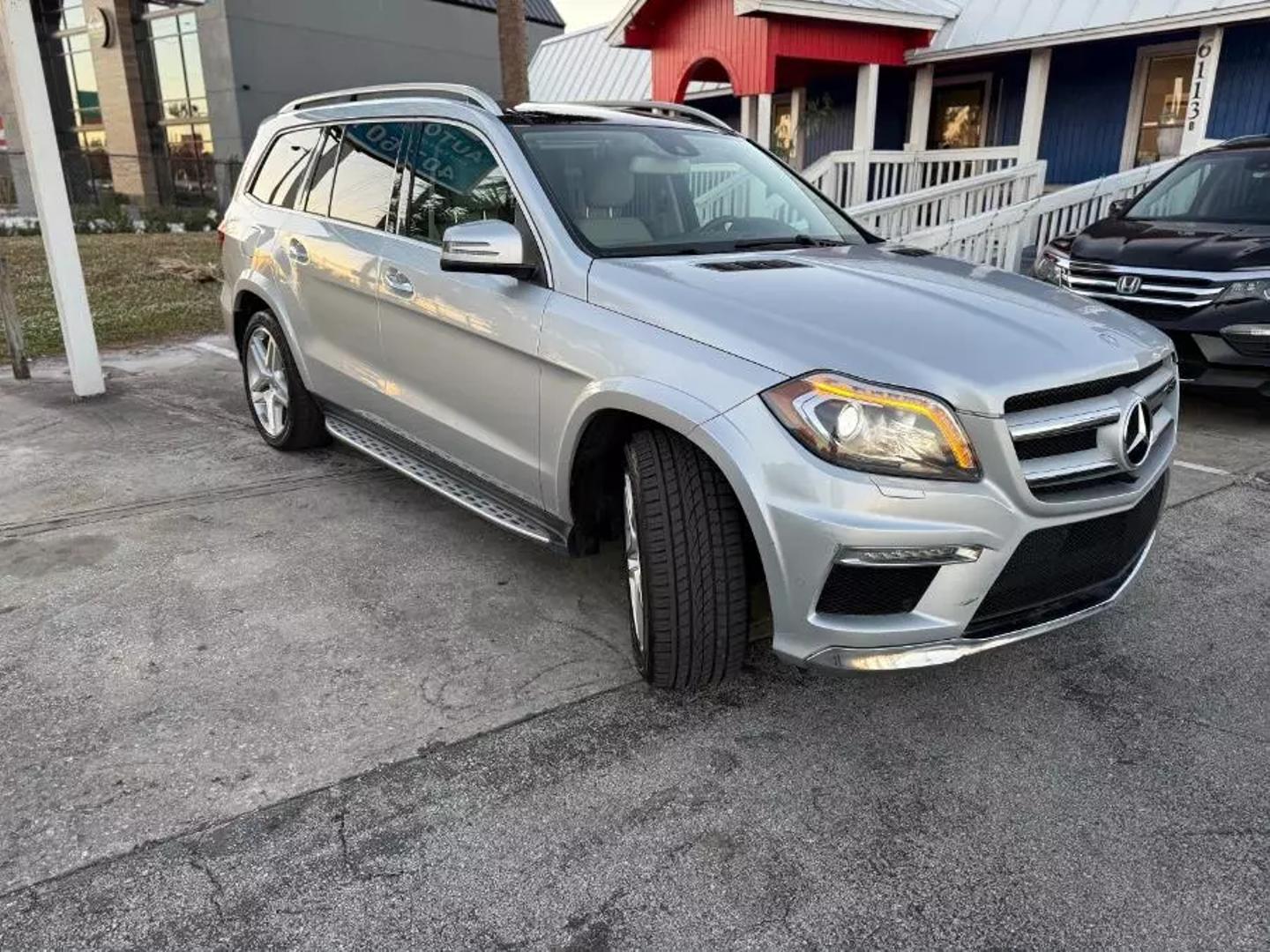 2014 Mercedes-Benz GL-Class GL550 photo 2