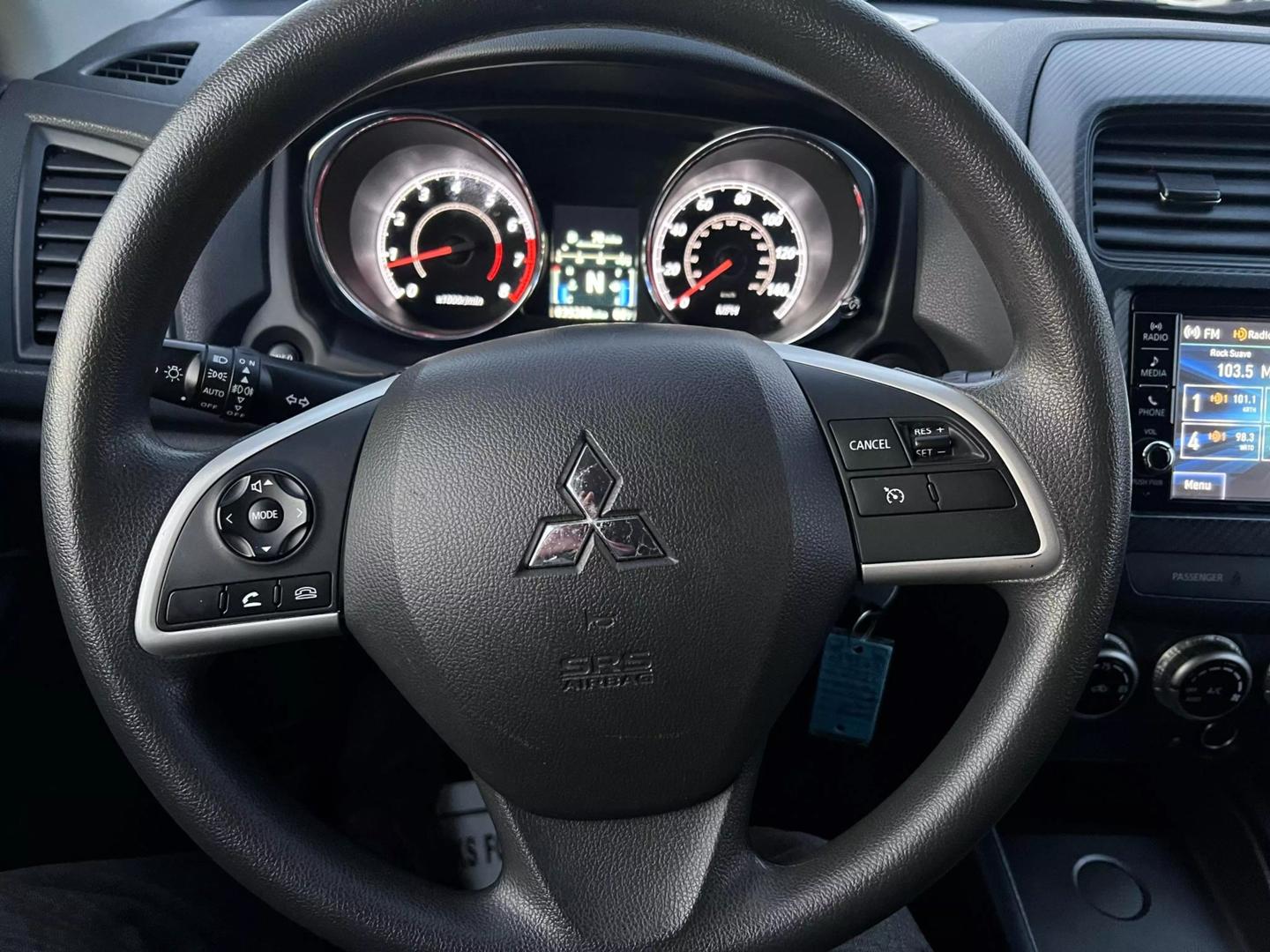 2021 Mitsubishi Outlander Sport ES photo 20