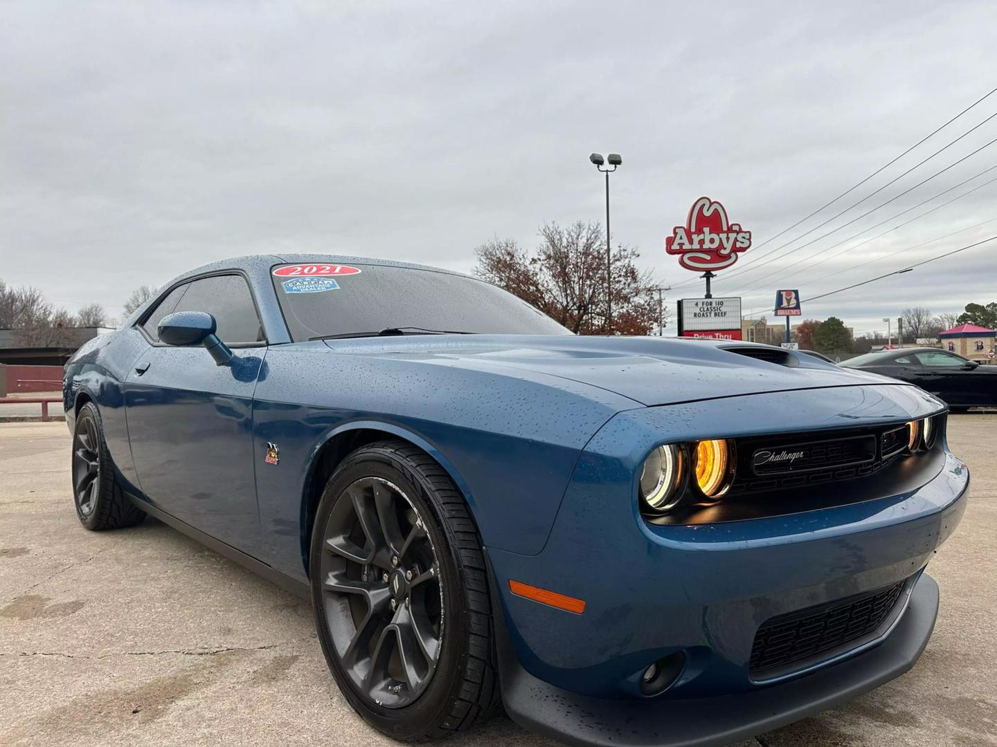 2021 Dodge Challenger R/T photo 4