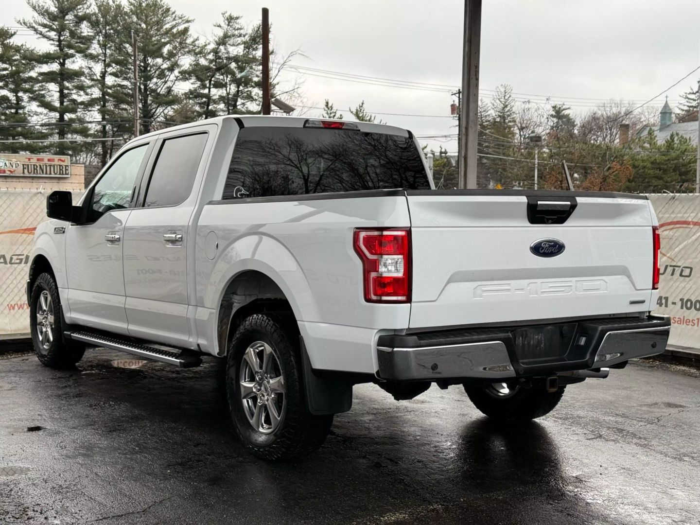 2018 Ford F150 Supercrew Cab - Image 11