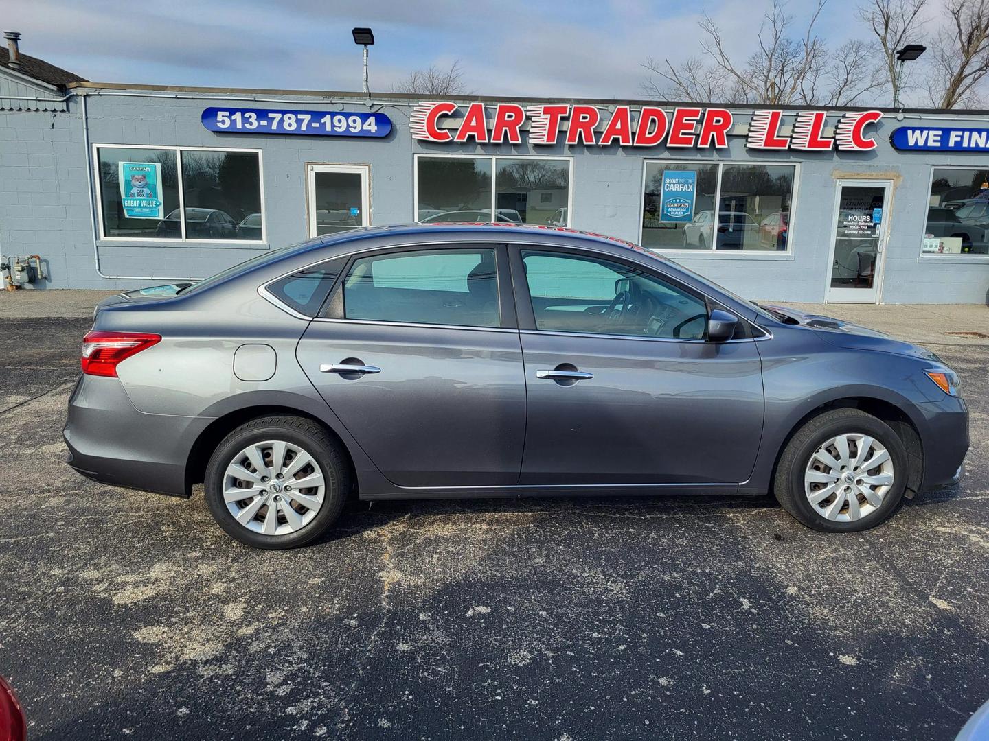 2019 Nissan Sentra S photo 4