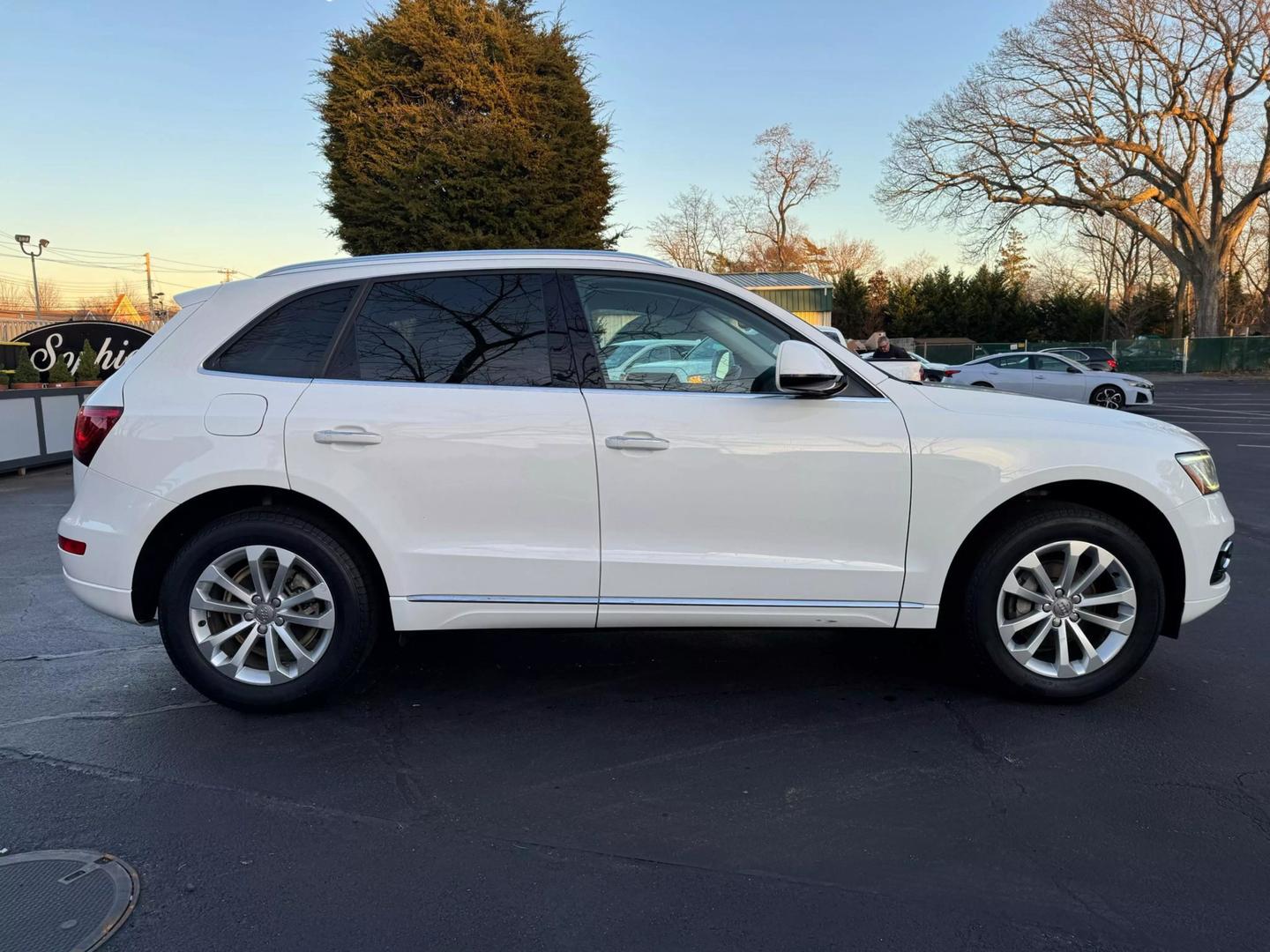 2016 Audi Q5 Premium photo 9