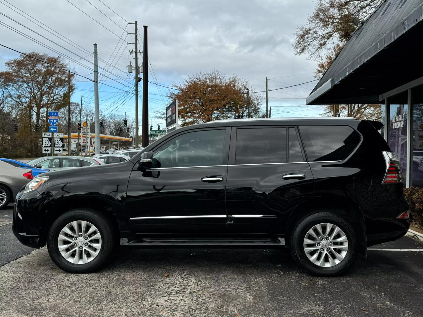 2016 Lexus GX Base photo 4