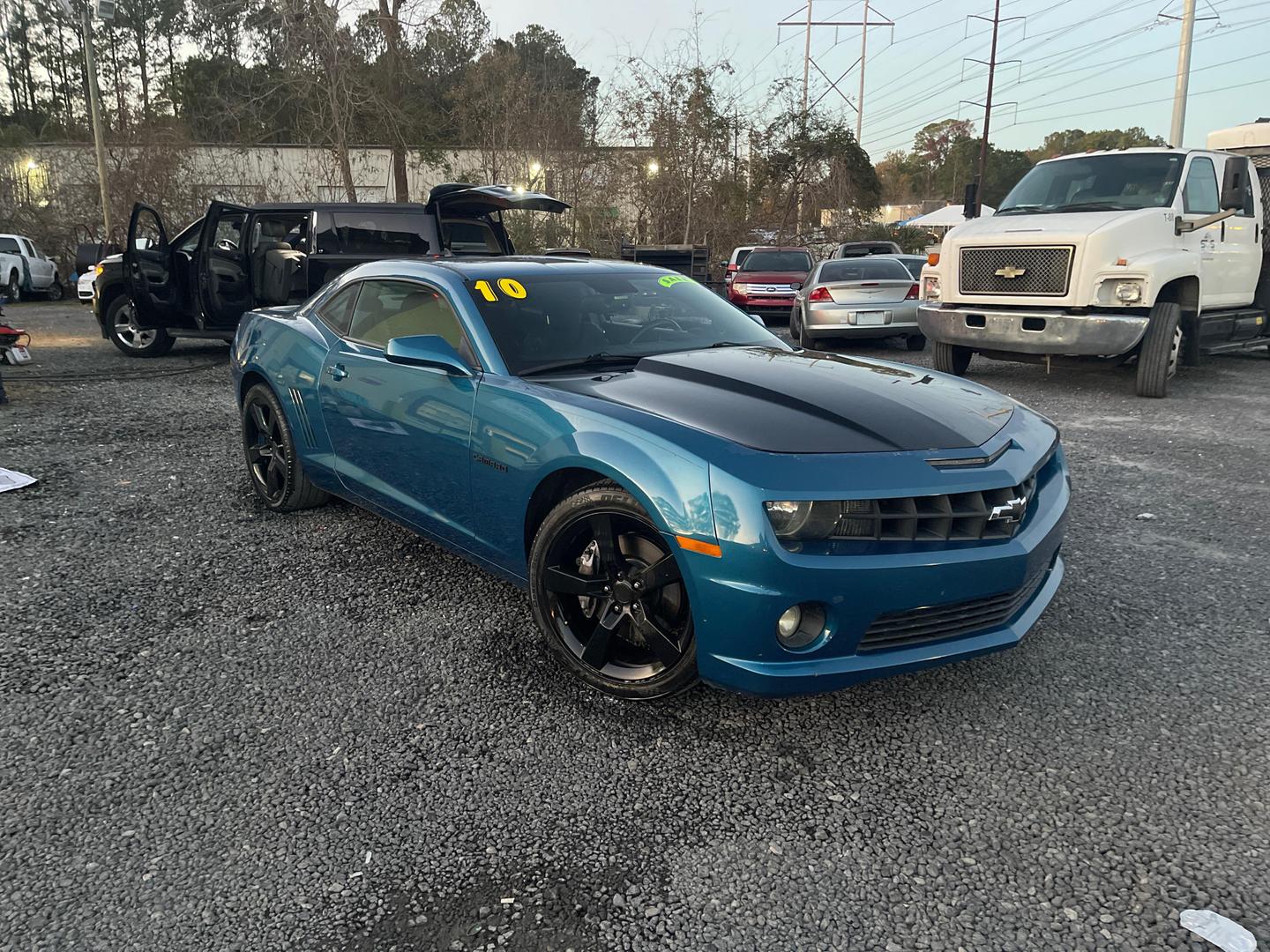 2010 Chevrolet Camaro 1SS photo 3