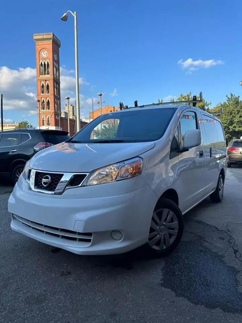 2020 Nissan NV200 SV photo 6