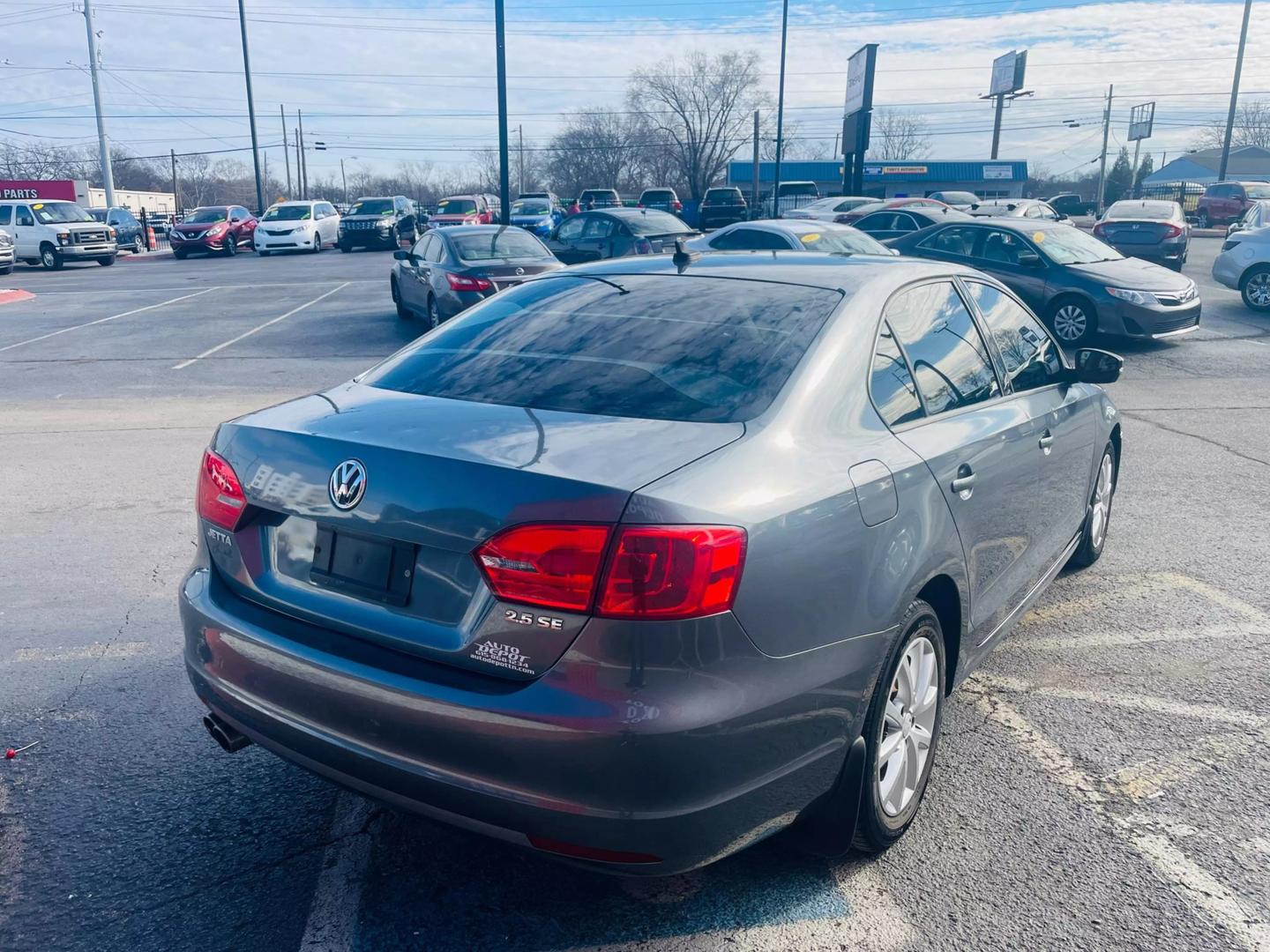 2011 Volkswagen Jetta SE photo 6