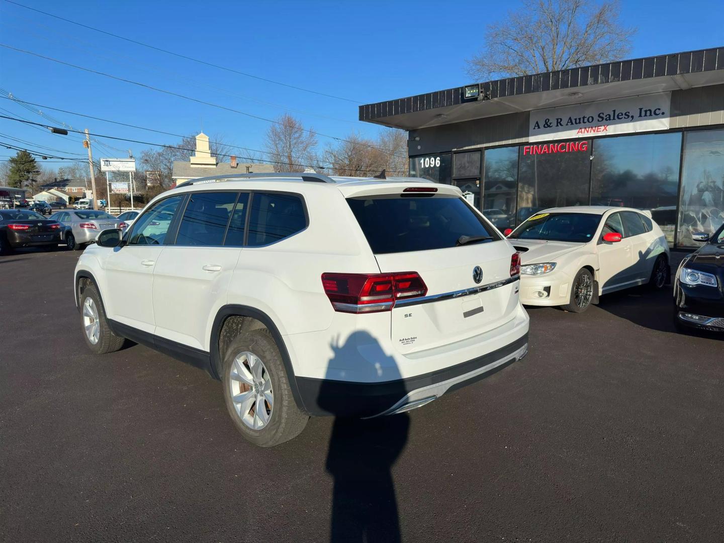 2018 Volkswagen Atlas SE photo 4