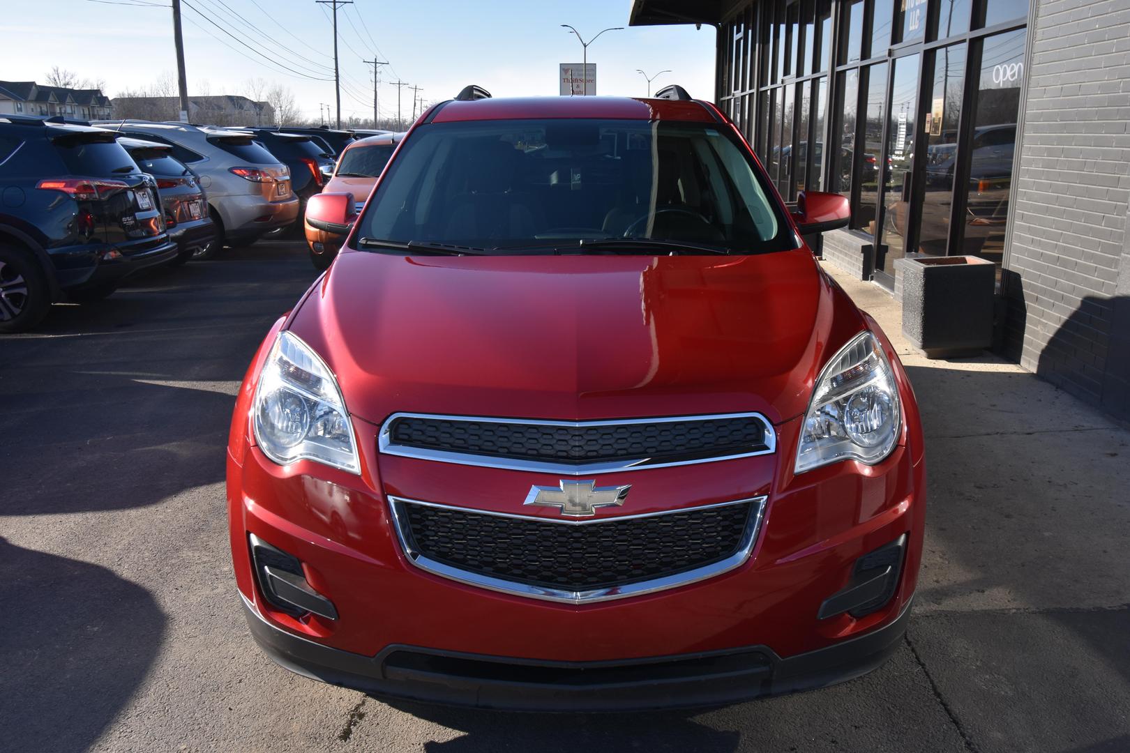 2015 Chevrolet Equinox 1LT photo 2