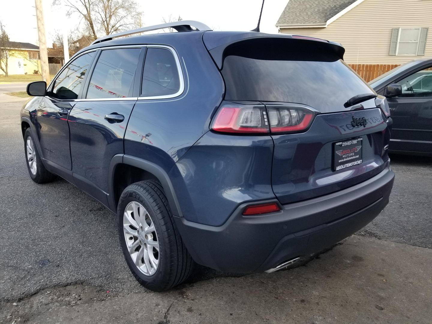 2019 Jeep Cherokee Latitude photo 6