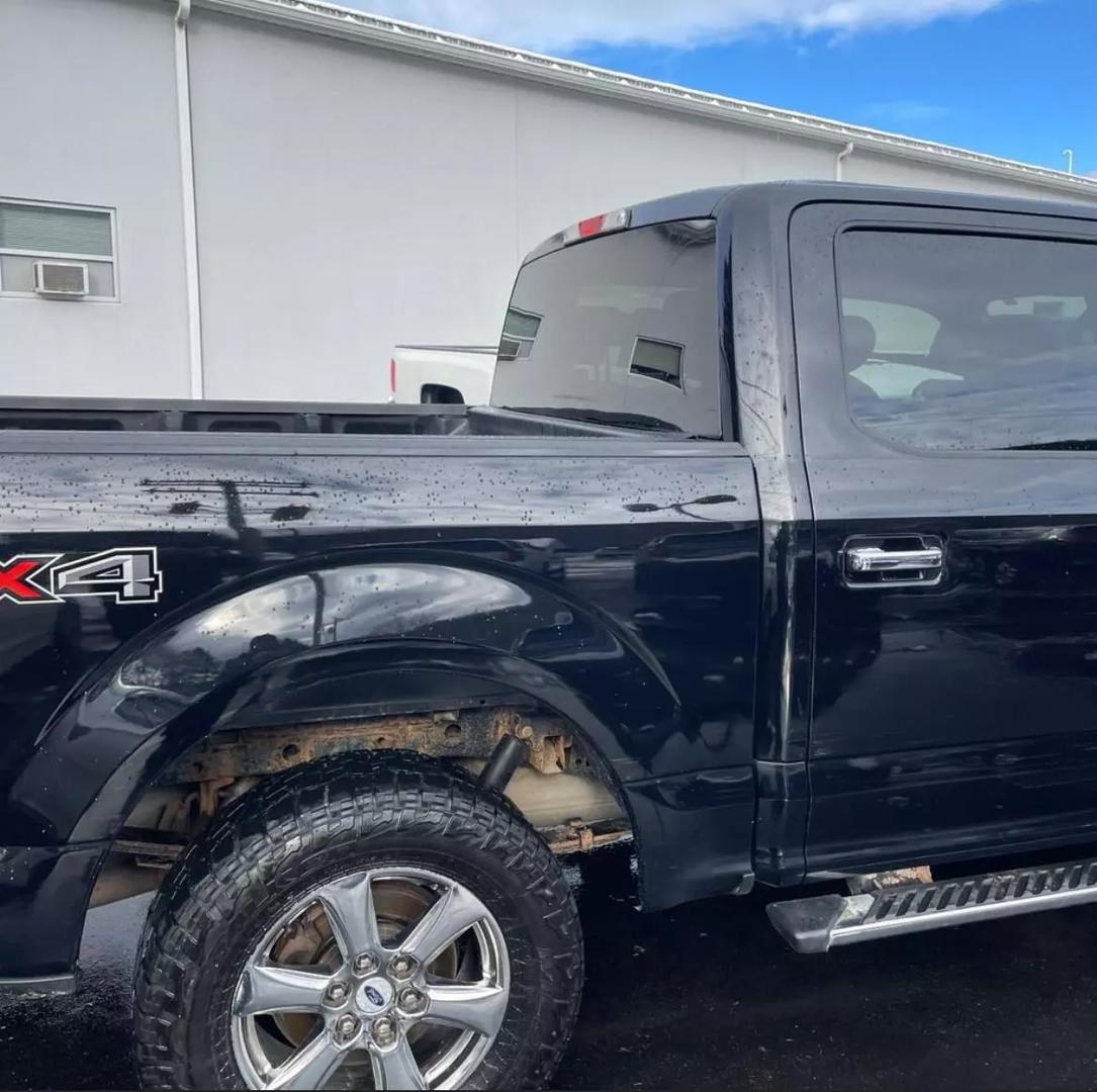 2019 Ford F-150 XLT photo 18