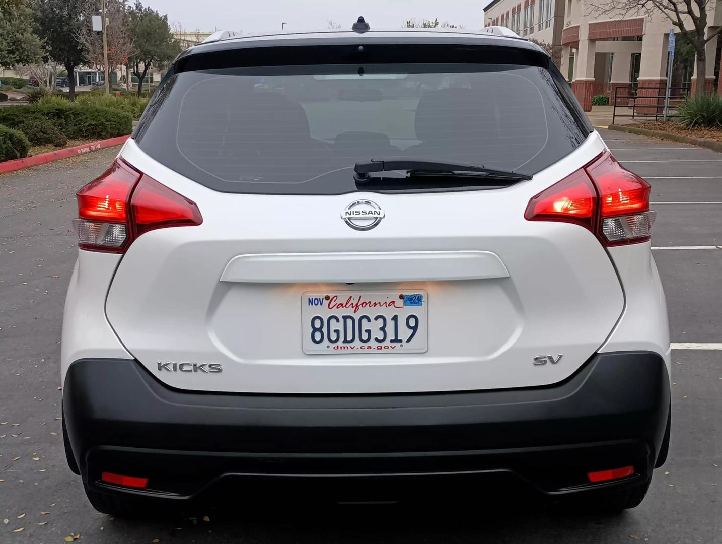 2018 Nissan Kicks SV photo 6