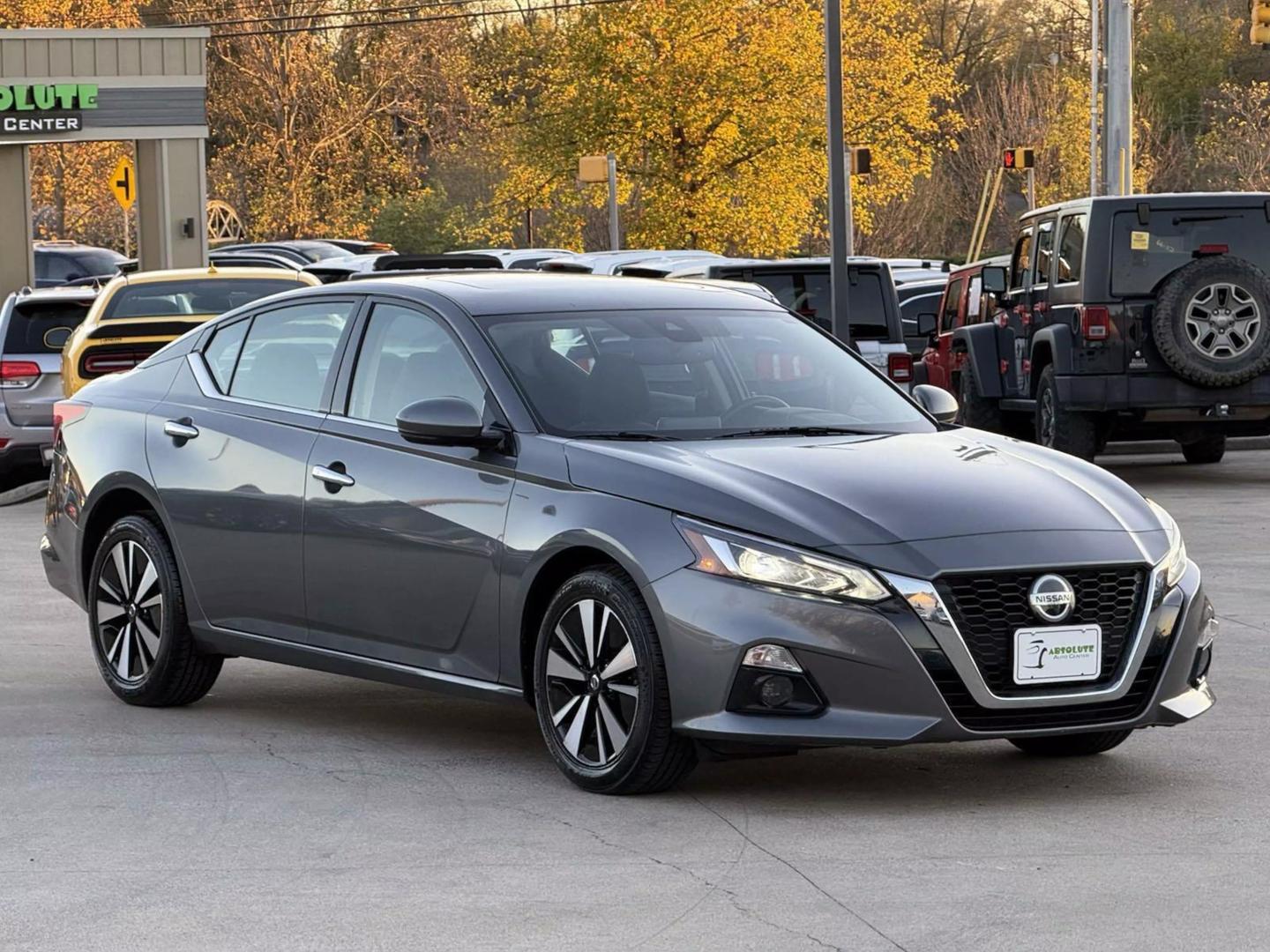 2020 Nissan Altima SV photo 9