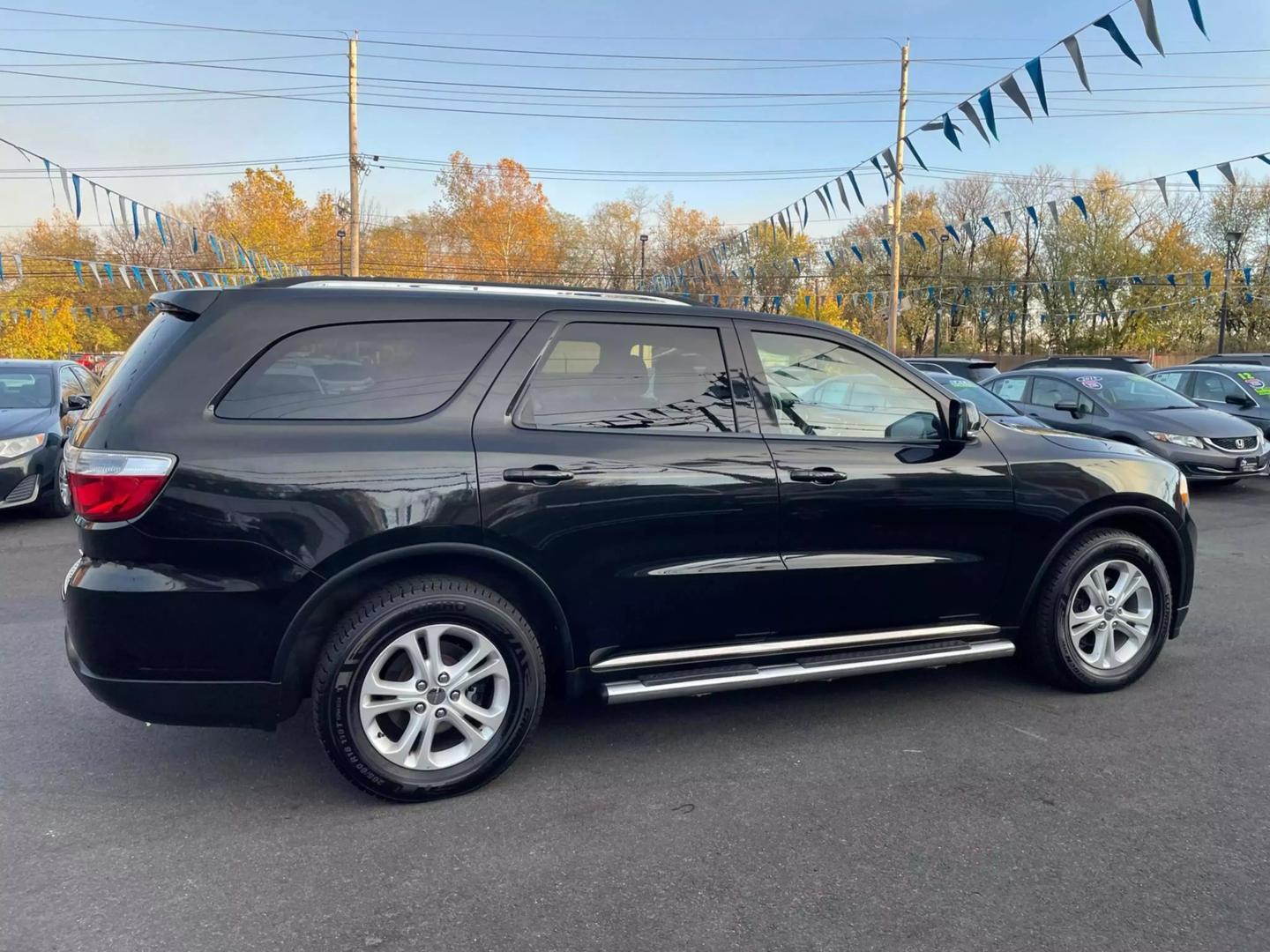 2011 Dodge Durango Crew photo 23