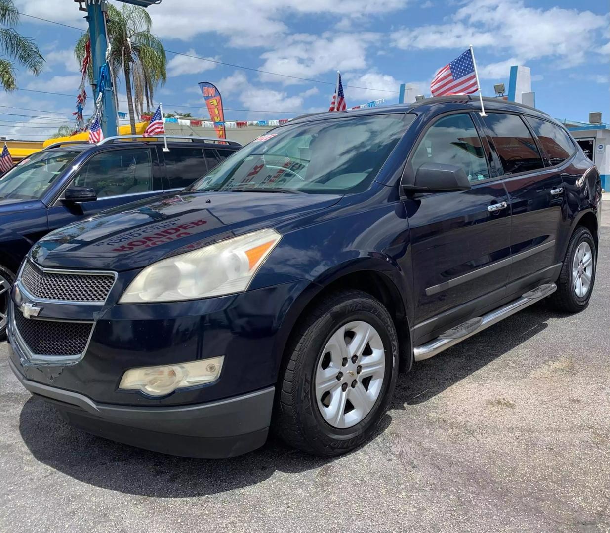 2011 Chevrolet Traverse LS photo 9