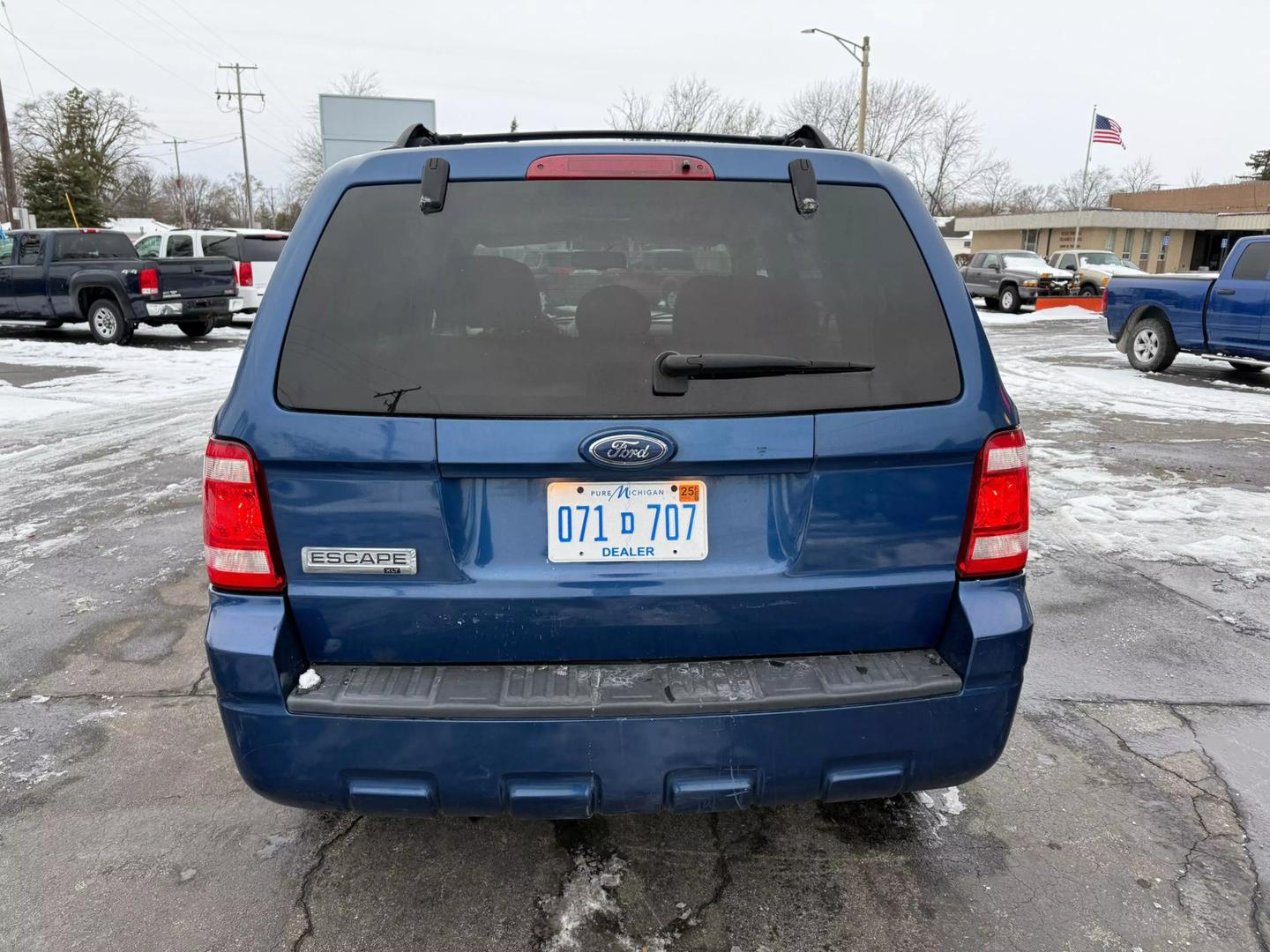 2008 Ford Escape XLT photo 4