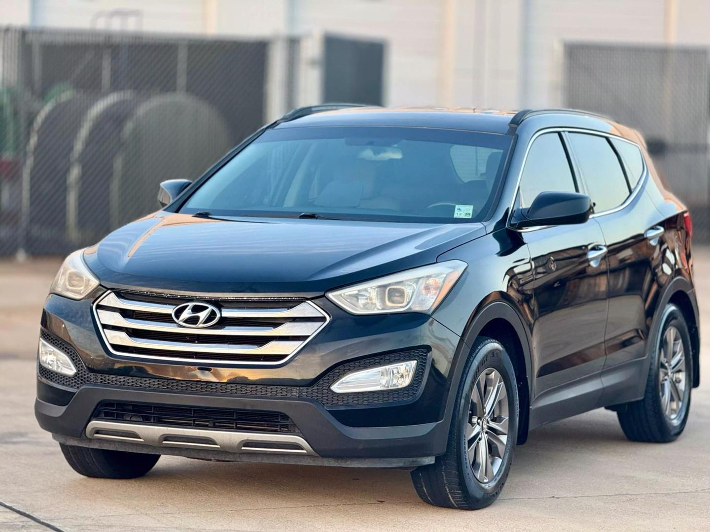 Hyundai Santa Fe's photo