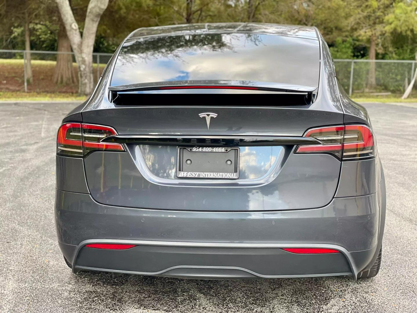 2023 Tesla Model X Long Range photo 7