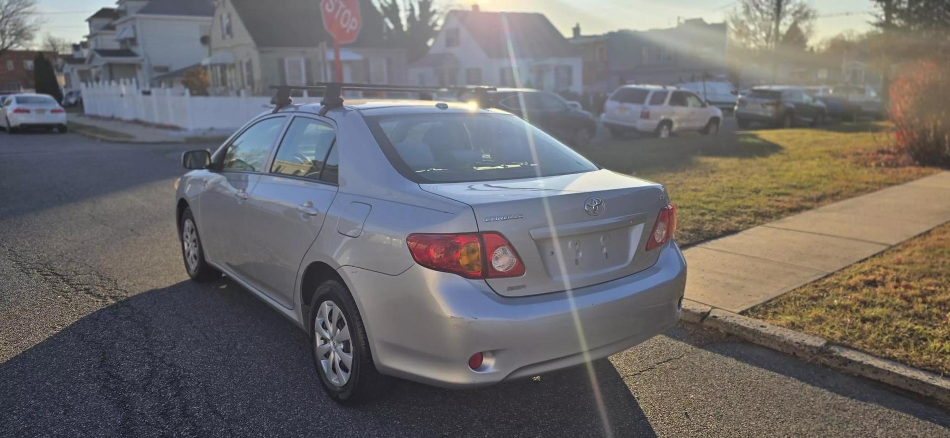 2010 Toyota Corolla S photo 5