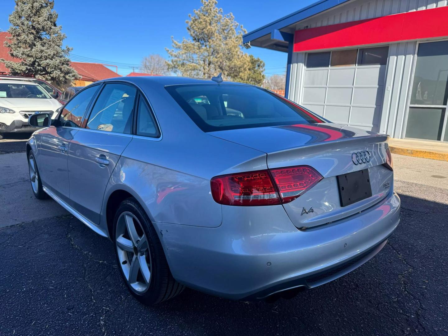 2012 Audi A4 Premium photo 5