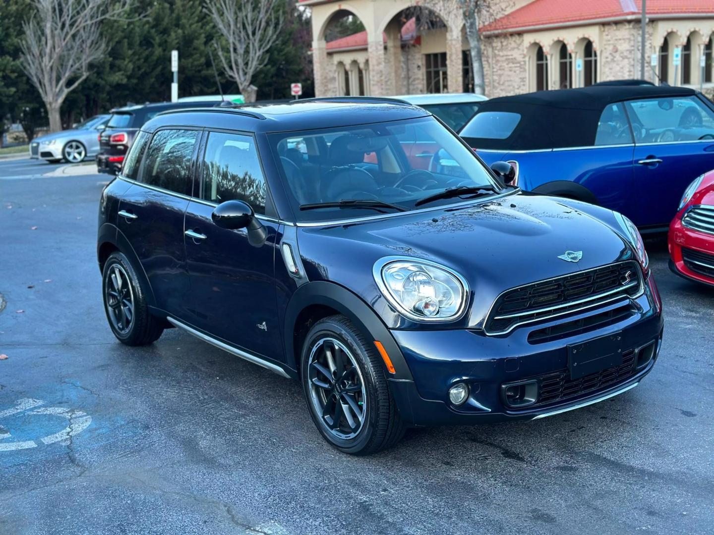 2015 MINI Countryman Countryman S photo 5