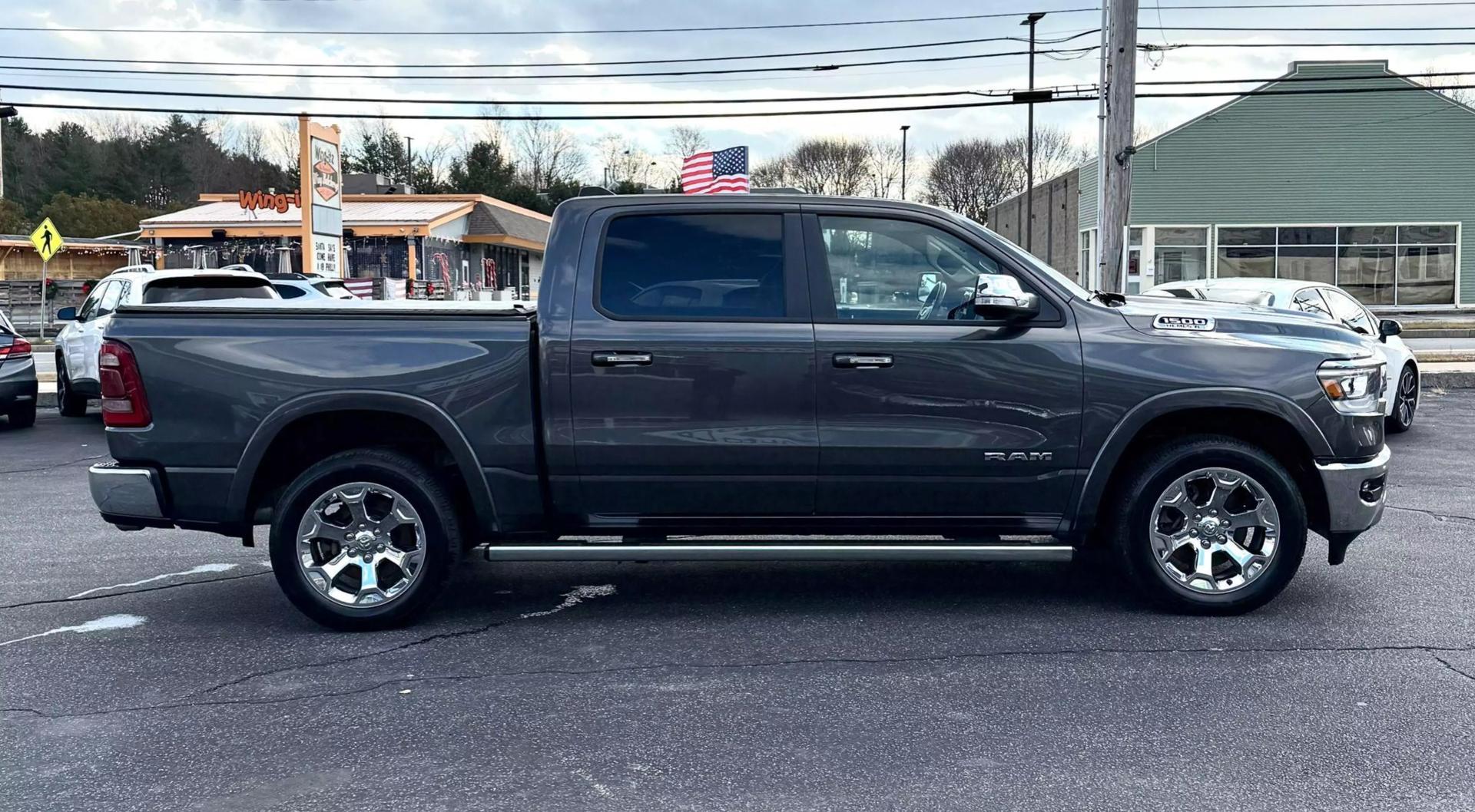 2020 RAM Ram 1500 Pickup Laramie photo 6