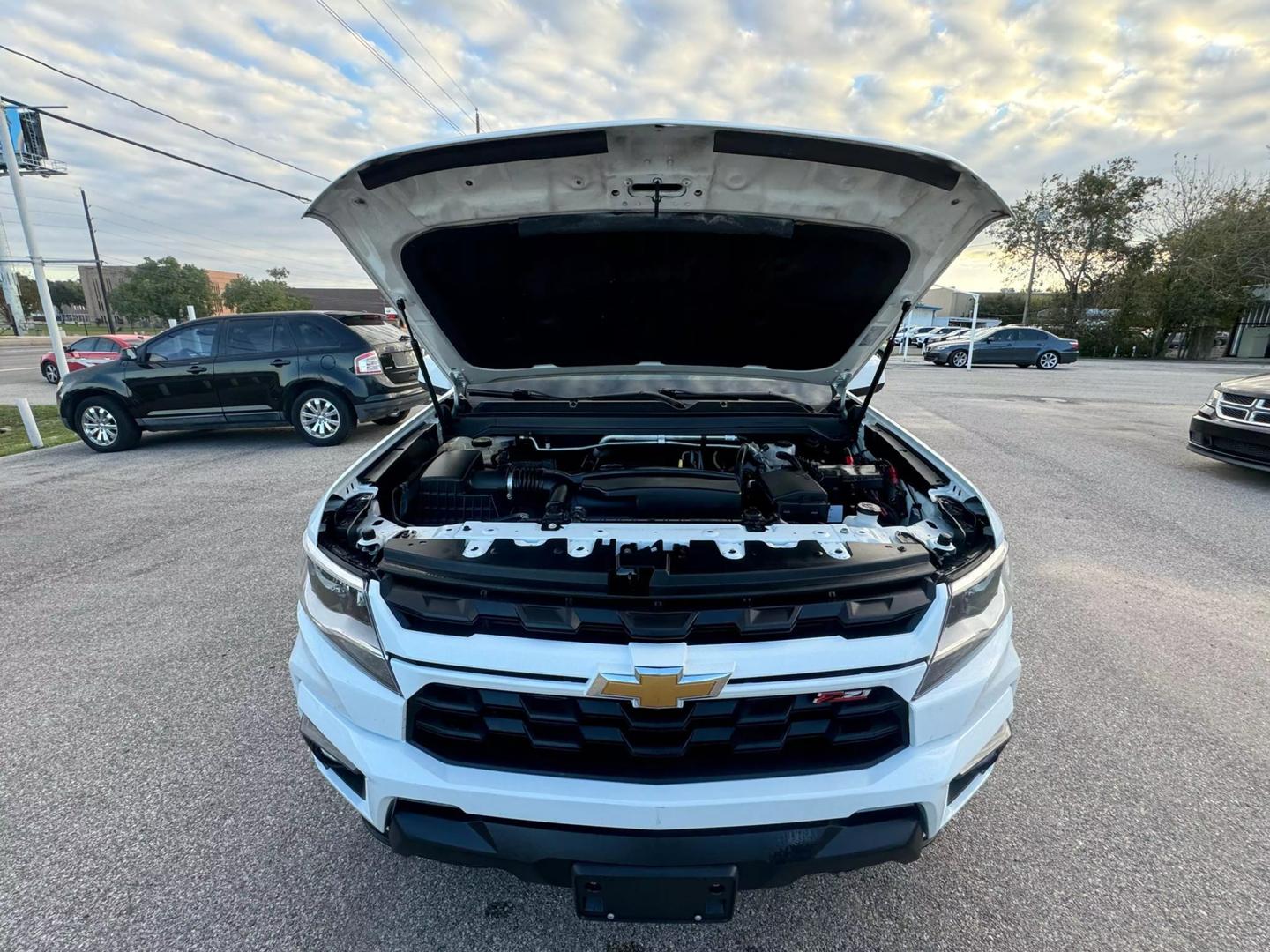 2022 Chevrolet Colorado LT photo 33