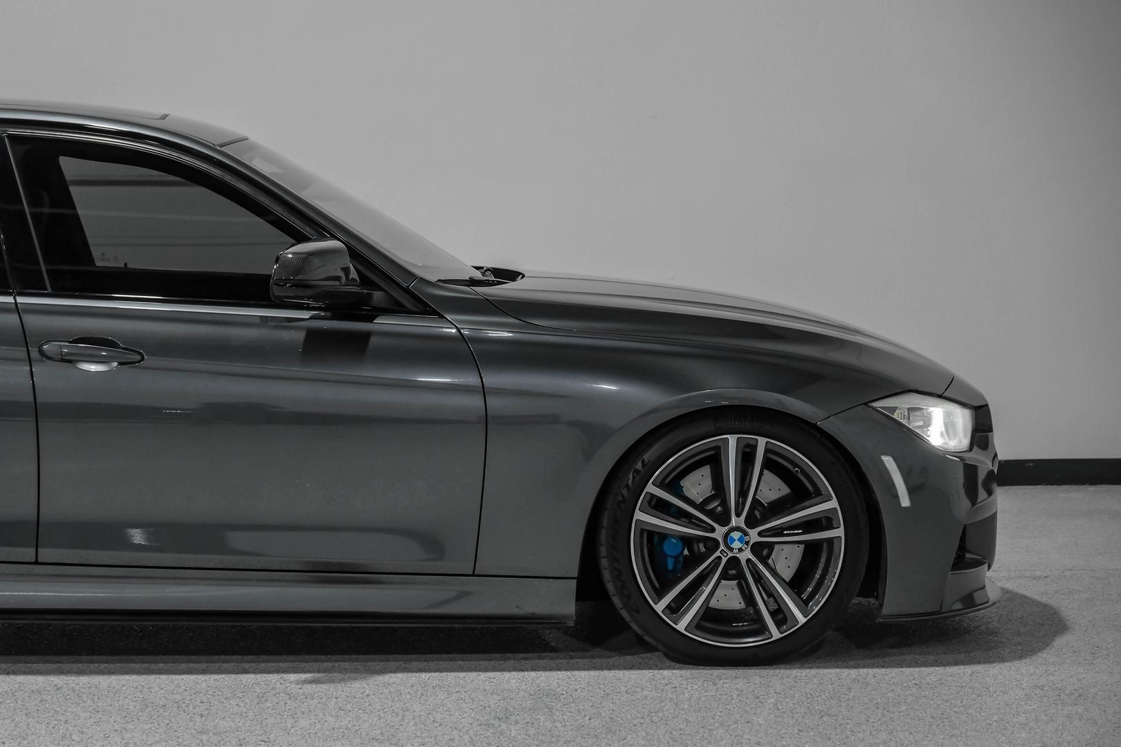 2015 BMW 3 Series 335i photo 15