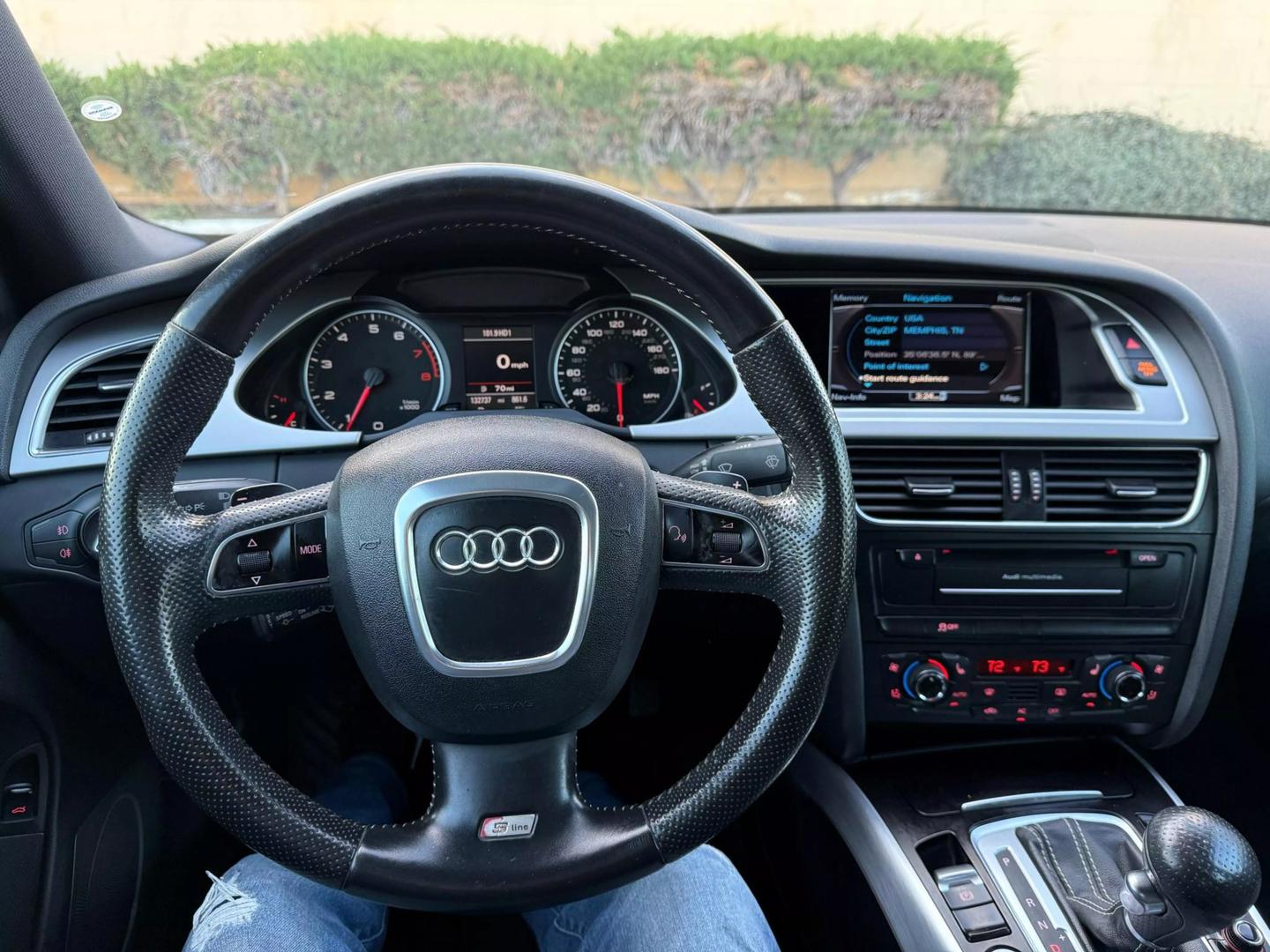 2012 Audi A4 Premium photo 16